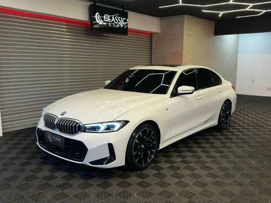 BMW 320i 2.0 16V TURBO FLEX M SPORT AUTOMÁTICO BMW 320i 2.0 16V TURBO FLEX M SPORT AUTOMÁTICO
